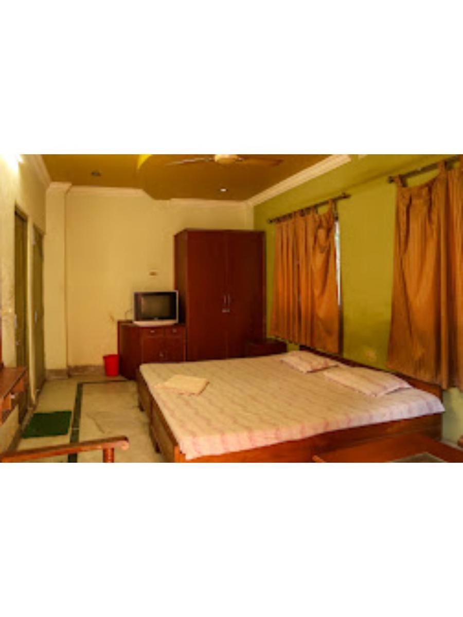 Roxy Inn,Cuttack Exterior photo